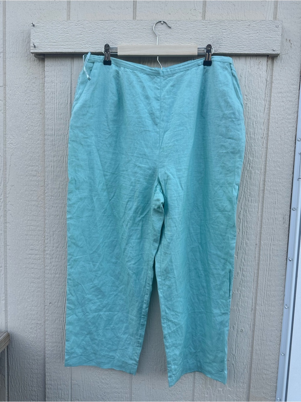 Valerie Stevens cropped 100% linen pants vibrant aqua/turquoise Classic Breezy